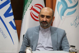 "من زیر پرچم کسی نمی‌روم!" تکذیب آتشین استعفا؛ پای موسوی در میان نیست؟