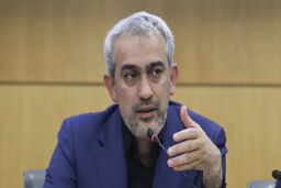 مدنی زاده غوغا کرد: عرضه سنگین دلار بازار را زیر و رو می کند