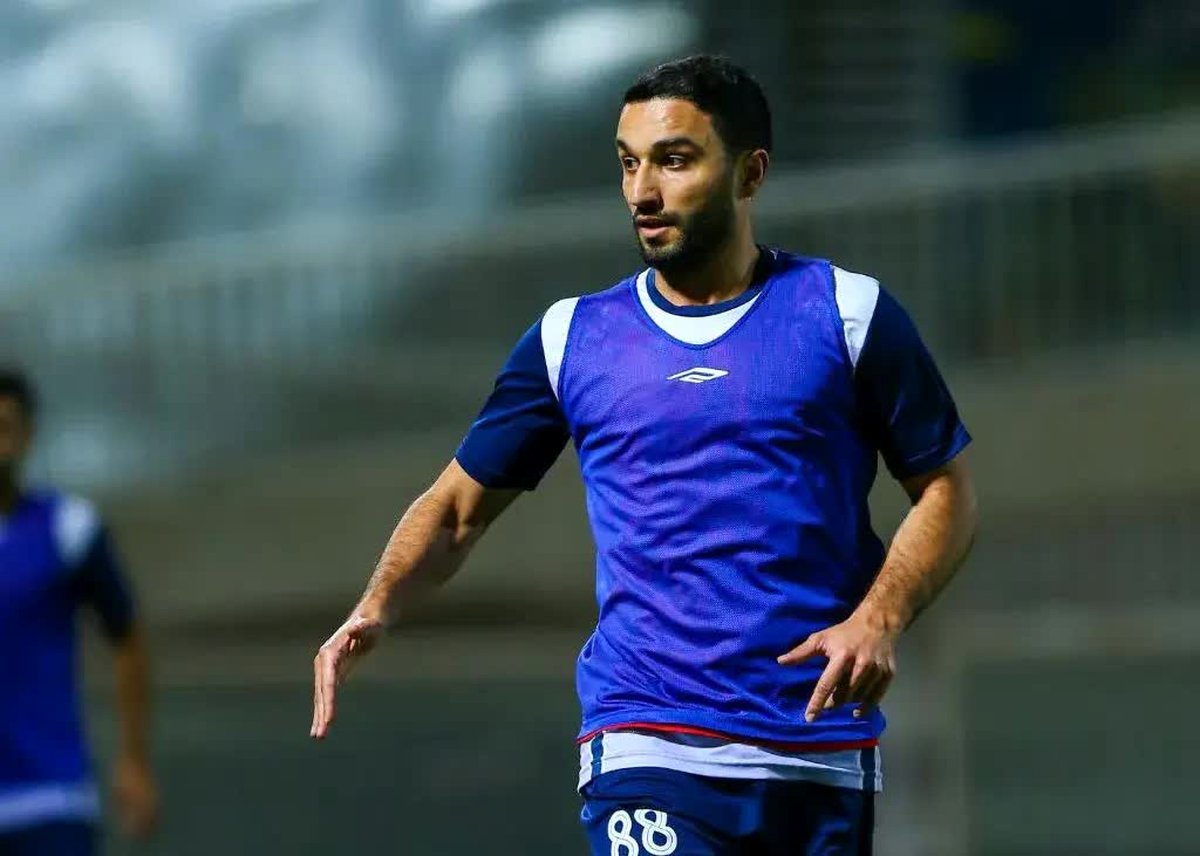 جنجال پیراهن آبی سیامک در خانه پرسپولیس: هواداران خشمگین شدند!