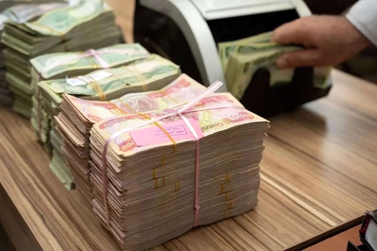 دینار عراق در آستانه سقوط آزاد؟ قیمت‌ها شوکه کننده است!