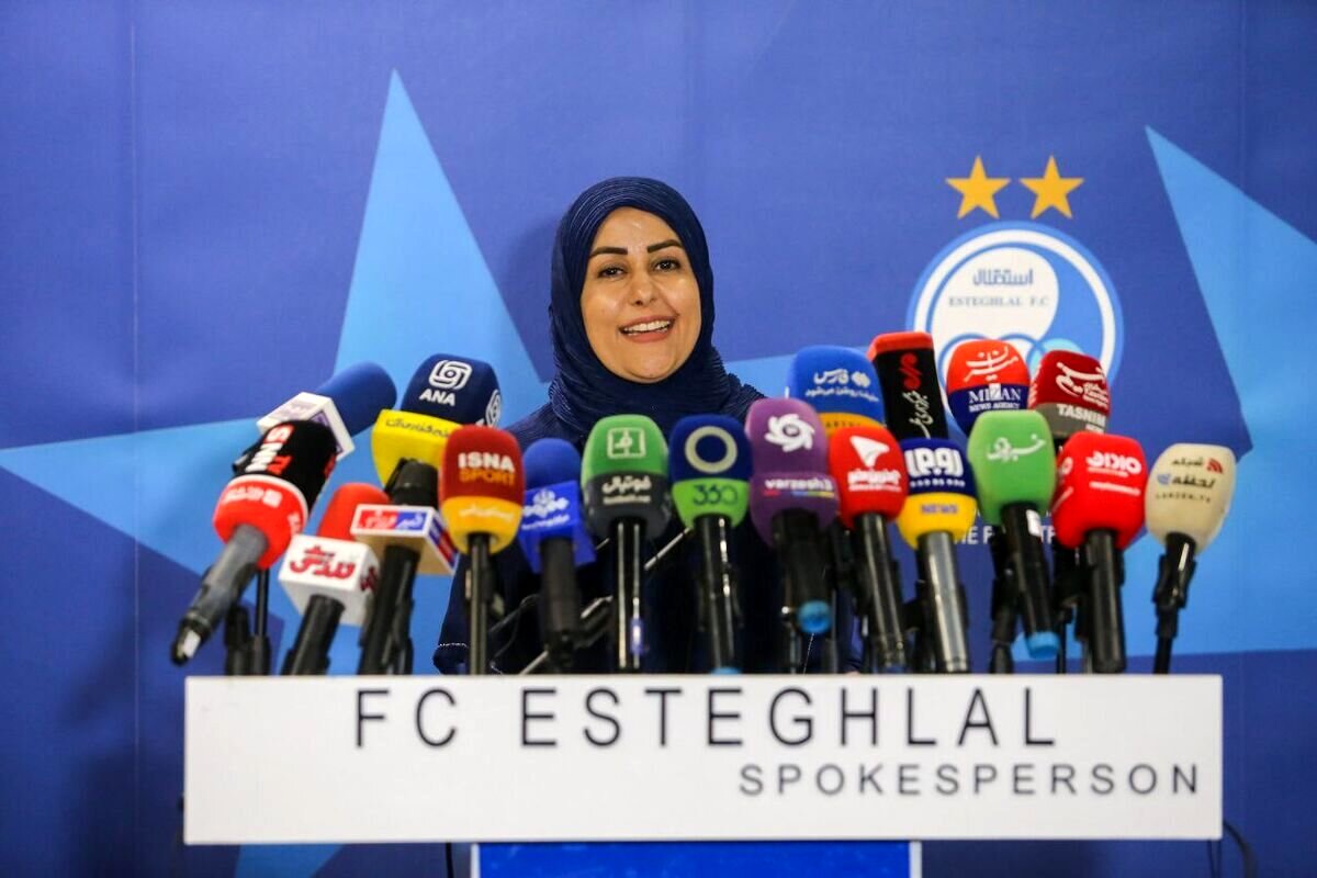 عجیب ترین شغل در باشگاه استقلال را این خانم دارد