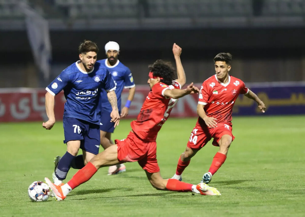 بحران تمام نشدنی پرسپولیس: تغییر سیستم هم راه به جایی نبرد!