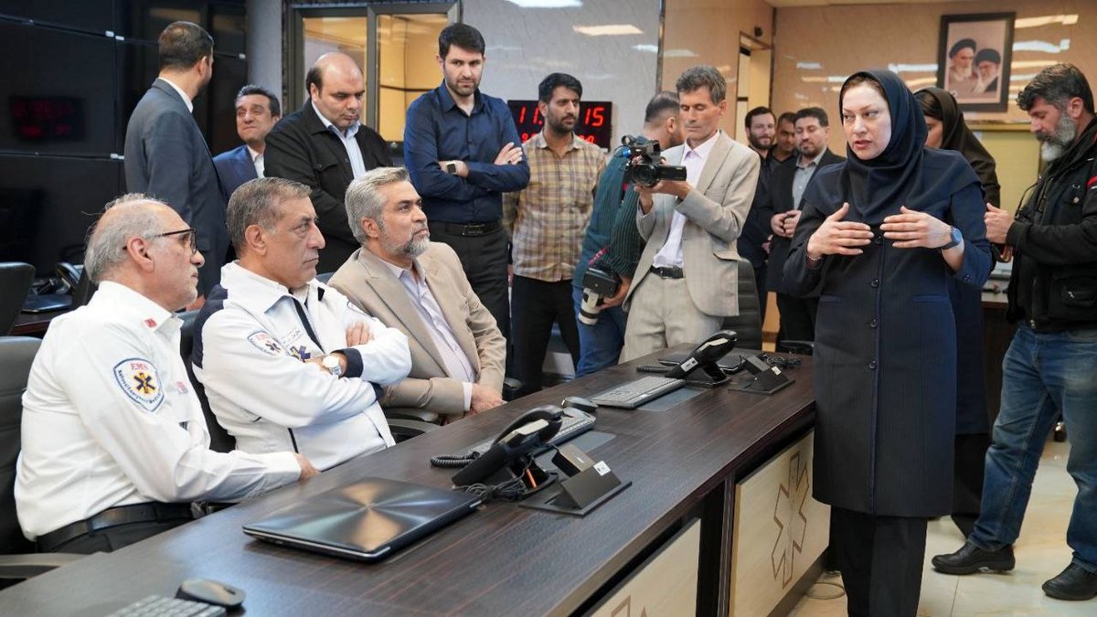 دکتر قائم پناه در مرکز کنترل عملیات بحران سازمان اورژانس کشور