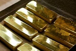 سونامی طلا در راه است؟ نرخ جهانی به مرز بحران رسید!