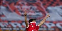 آتش در پرسپولیس: مدیران، آتشنشان می‌خواهیم!