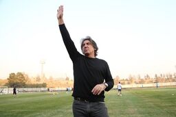 ساپینتو غوغا کرد؛ افشاگری بازیکن اخراجی ۶ پس از درگیری با نیمکت پادیاب!
