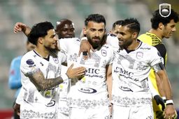 چادرملو قاتلان پرسپولیس را سلاخی کرد: فوتبال ایران در شوک!