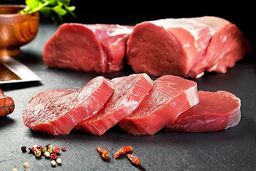 دلار قیمت گوشت را بالا می‌برد / هر کیلو گوشت قرمز ۷۰۰ هزار تومان
