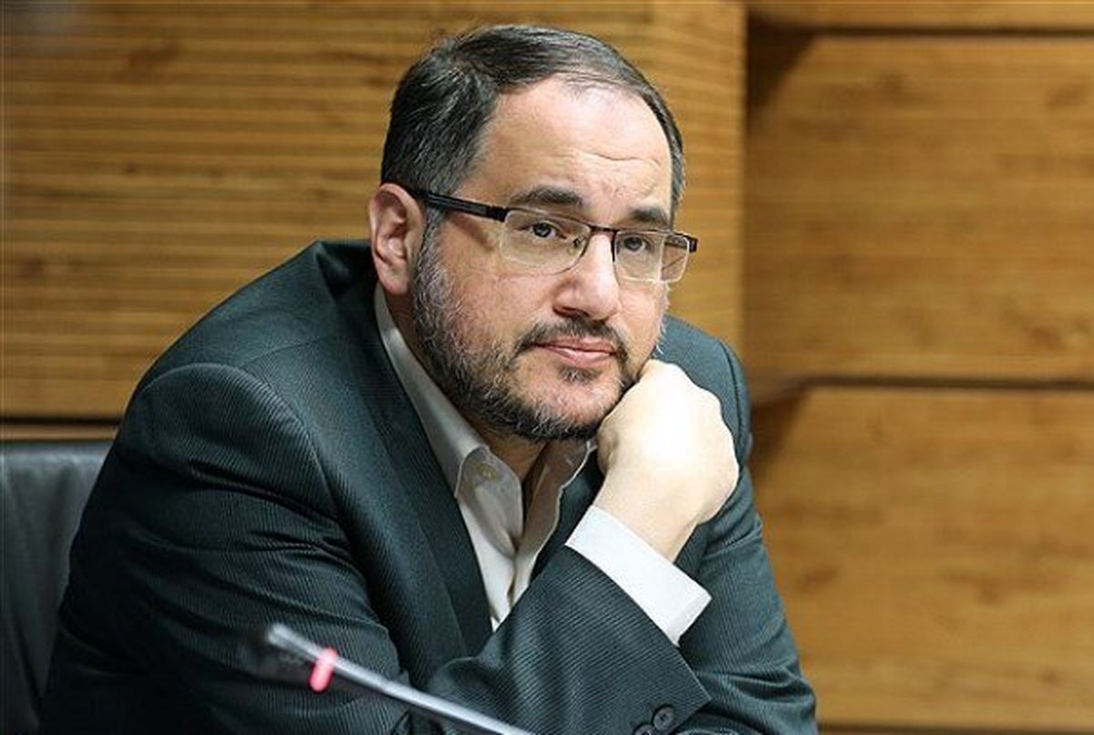 فوری: افشای فاجعه معیشتی! رئیس مرکز پژوهش‌ها هشدار داد: افزایش ۲۰ درصدی حقوق، پاشنه آشیل بودجه ۱۴۰۵ و فروپاشی خدمات دولت!