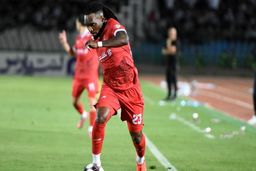 مهاجم پرسپولیس به دربی می‌رسد؟