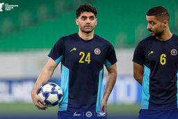 نیمکت سپاهان در آستانه انفجار: رونمایی جنجالی از علی کریمی در الثمامه!