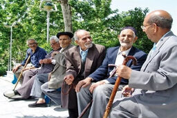 سقف پاداش پایان خدمت بازنشستگان سال آینده: نجومی یا ناچیز؟