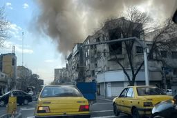 فوری: حادثه هولناک در پاستور؛ اعزام بی‌وقفه مصدومان و قفل شدن خیابان‌های پایتخت!