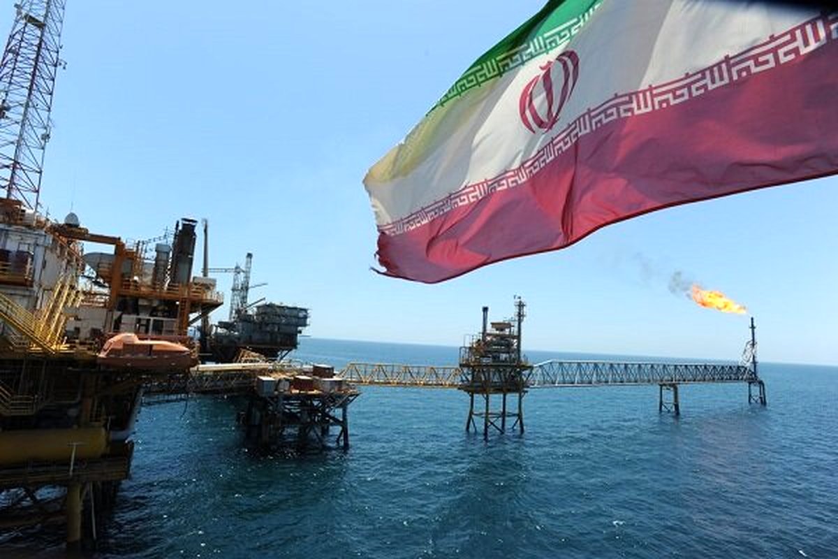 نفت در چنگال مالیات: سرمایه از تولید به جیب مردم رفت!