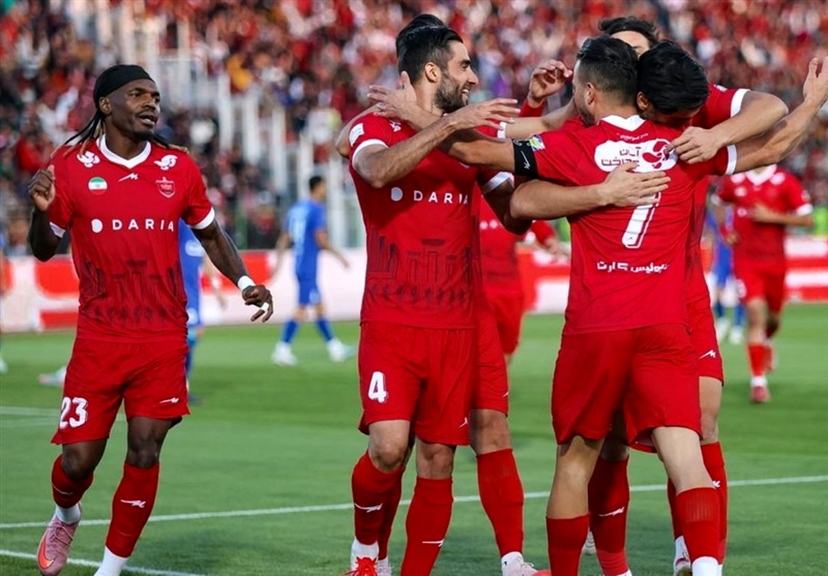 پرسپولیس: بازگشت به ریشه‌های فوتبال یا نمایشی جنجالی؟