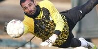 بازگشت جنجالی آدان به استقلال: گلر اسپانیایی ترکیب را به هم می‌ریزد؟