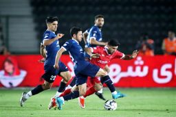 فاجعه پرسپولیس در ۴۵ دقیقه: گل‌گهر با ۳ گل زیبا کمر سرخ‌ها را شکست