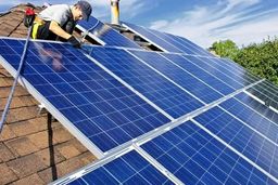 شوک خبری: چگونه پشت‌بام خود را به یک نیروگاه پولساز تبدیل کنید؟