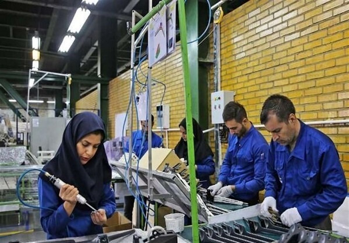 نسل Z، هوش مصنوعی و مشاغل خانگی: آیا این سه، بازار کار ایران را منفجر می‌کنند؟