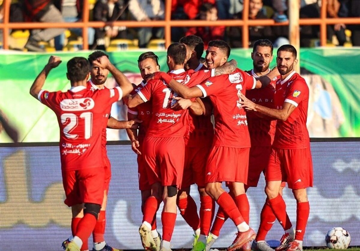 پیروزی سرخ‌ها پیش از دربی؛ ارونوف باز هم پرسپولیس را نجات داد