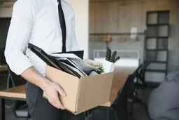 رسوایی بزرگ: هوش مصنوعی، عامل پشت پرده اخراج‌های بی‌سابقه!