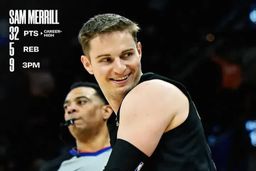 زمین‌لرزه در NBA: ویمبانیاما و فاکس با ۹ شوت در یک نیمه، قصر استفن کری را با خاک یکسان کردند! پایان یک عصر؟