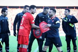 بمب خبری: پرسپولیس و تراکتور؛ جدال پایانی که سال را می‌سوزاند یا می‌سازد؟