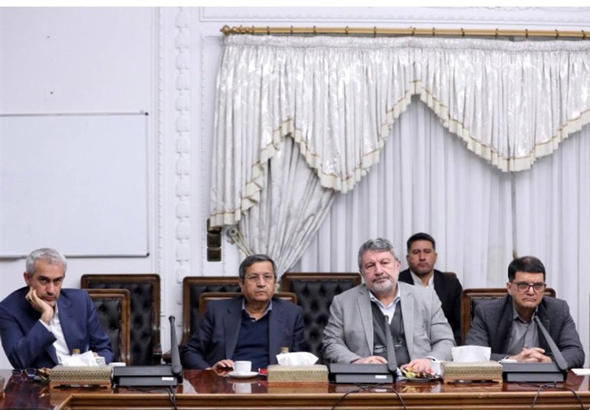 شوک بزرگ به بازار: فاکتور الکترونیک یک سال عقب افتاد! جزئیات تصمیم جنجالی رئیس جمهور