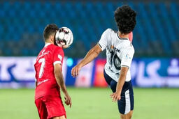 چه کسی مقصر است؟ صدرنشینی پرسپولیس دود شد!