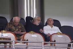 فریبا: حردانی و رضاییان در دفاع نمایش خوبی دارند، اما منیر در کلاسی جداگانه بازی می‌کند!