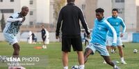 تشویق جنجالی هواداران استقلال: آیا آبی‌ها خواستار لغو بازی شدند؟!