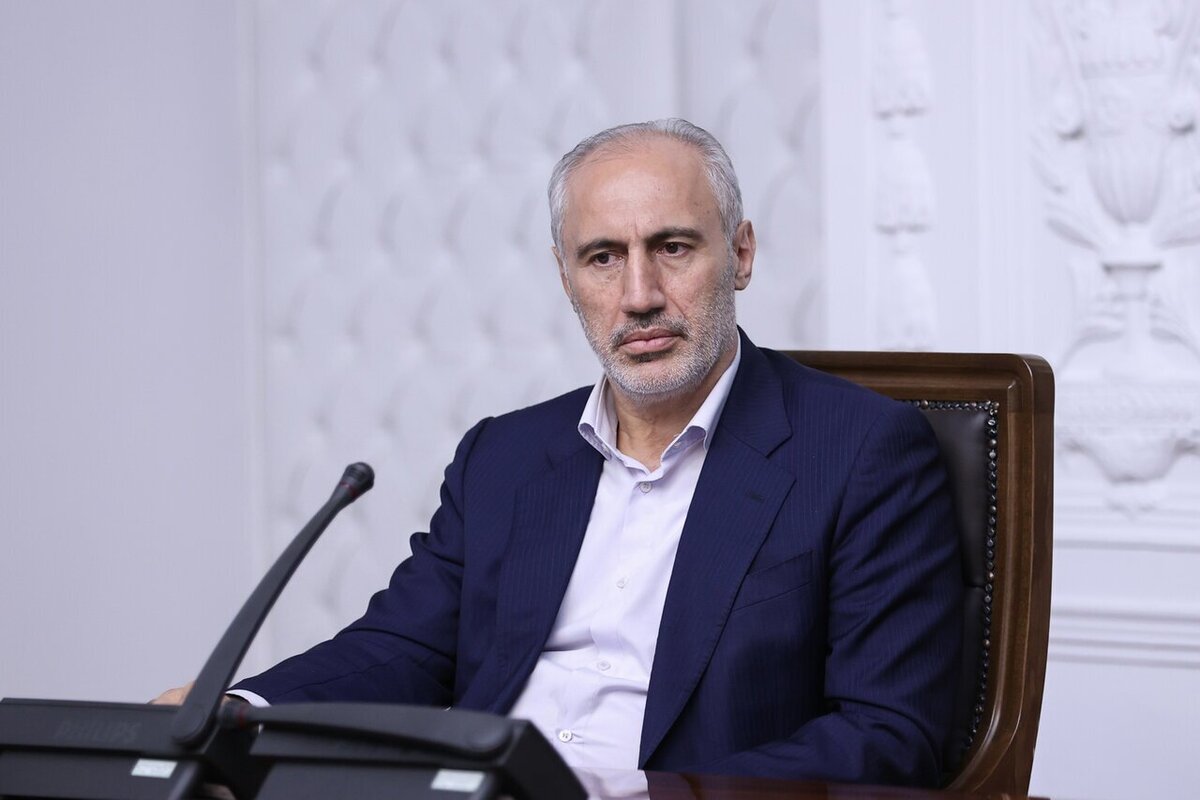 شوک اقتصادی: رئیس سازمان برنامه و بودجه اعتراف کرد: بودجه را با «ریال جدید» نوشتیم! / هشدار جدی: در آستانه سقوط به چاه تورم هستیم!