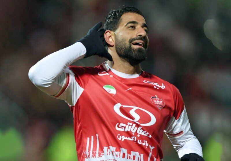 واکنش تند بازیکن پرسپولیس به کاشت موی کنعانی‌زادگان