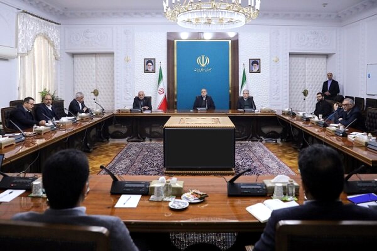 پزشکیان: عصر گاز به پایان رسید! آماده قبض‌های نجومی برق باشید؟