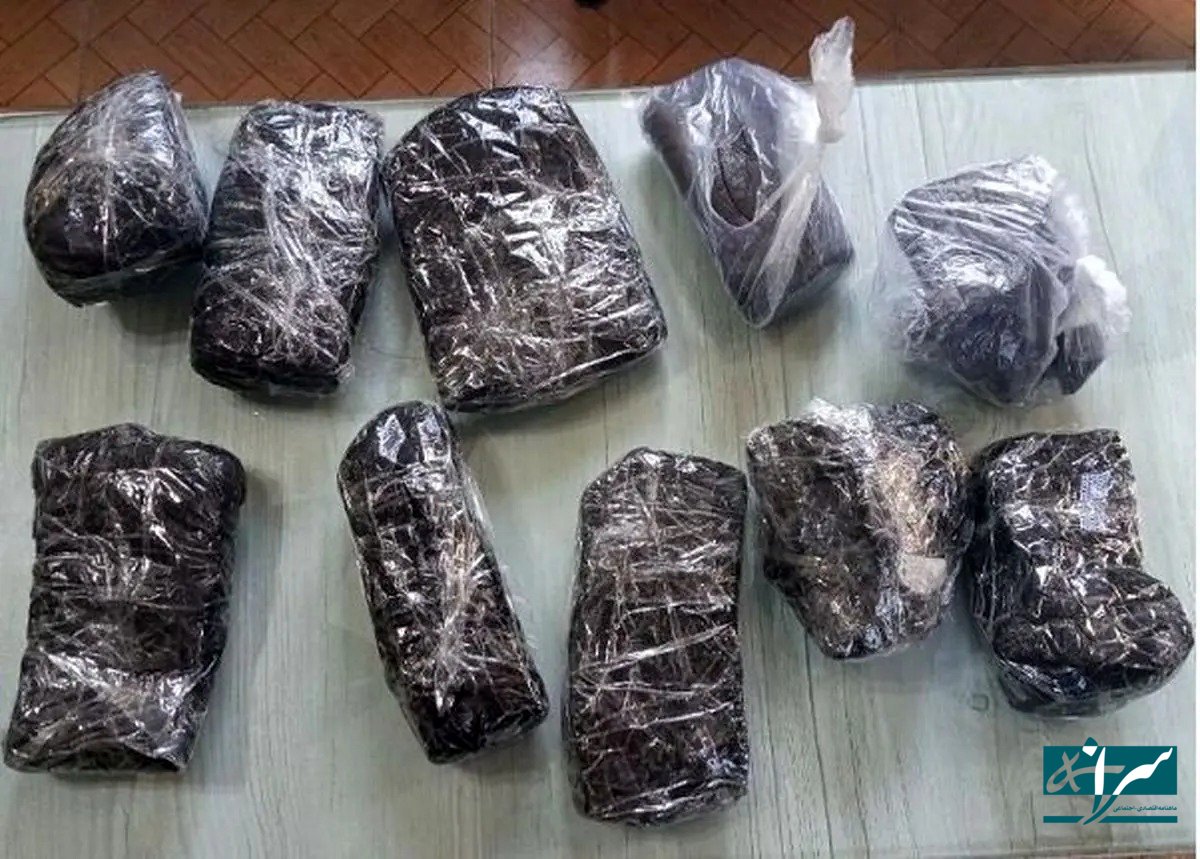 کشف ۱۵۸ کیلوگرم تریاک از یک خانواده