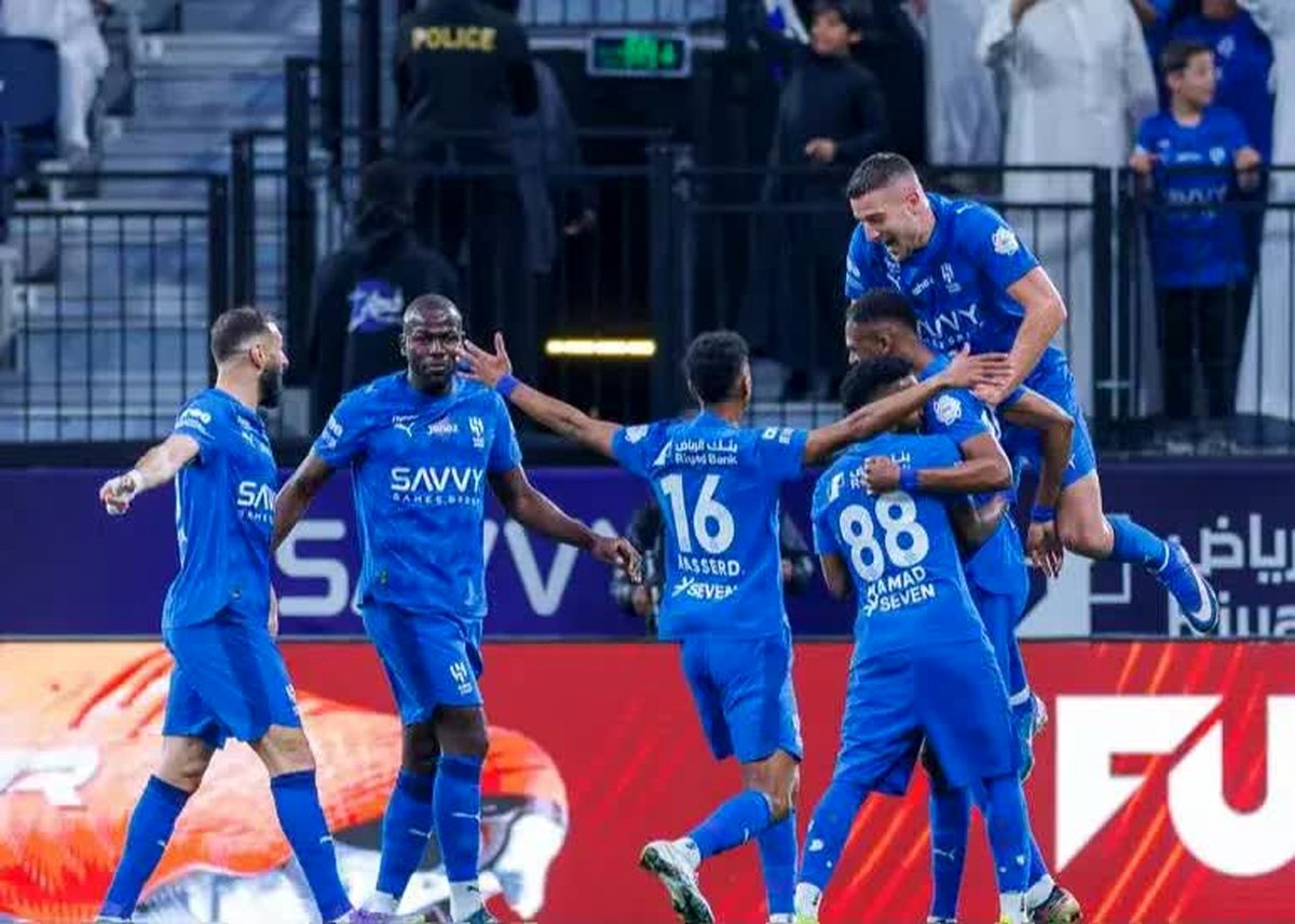 بنزما: فرصت‌های سوخته! الهلال: صدرنشین بلامنازع