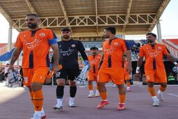 پرسپولیس در آستانه یک بحران؛ برنامه بازی با شمس آذر به هم ریخت!