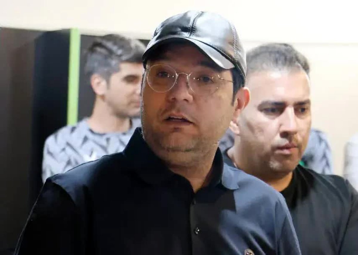 فوری/افشاگری: جدال ربیعی و خانبان در اوج! اما شوک اصلی اینجا بود: سرمربی تراکتور به الغرافه 'گریخت'! (تصاویر اختصاصی)