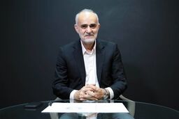 شوک بزرگ به فوتبال ایران: نوبت‌گیری عجیب بازیکنان برای ویزا / اولین گام تاریخی ایران کلید خورد