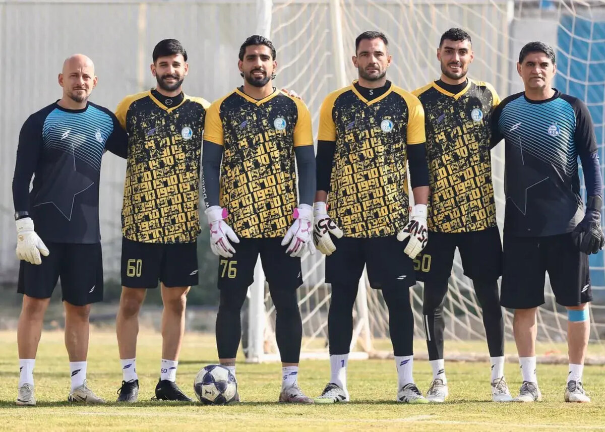 پشت پرده جدایی مرموز مربی گلرهای استقلال فاش شد؟