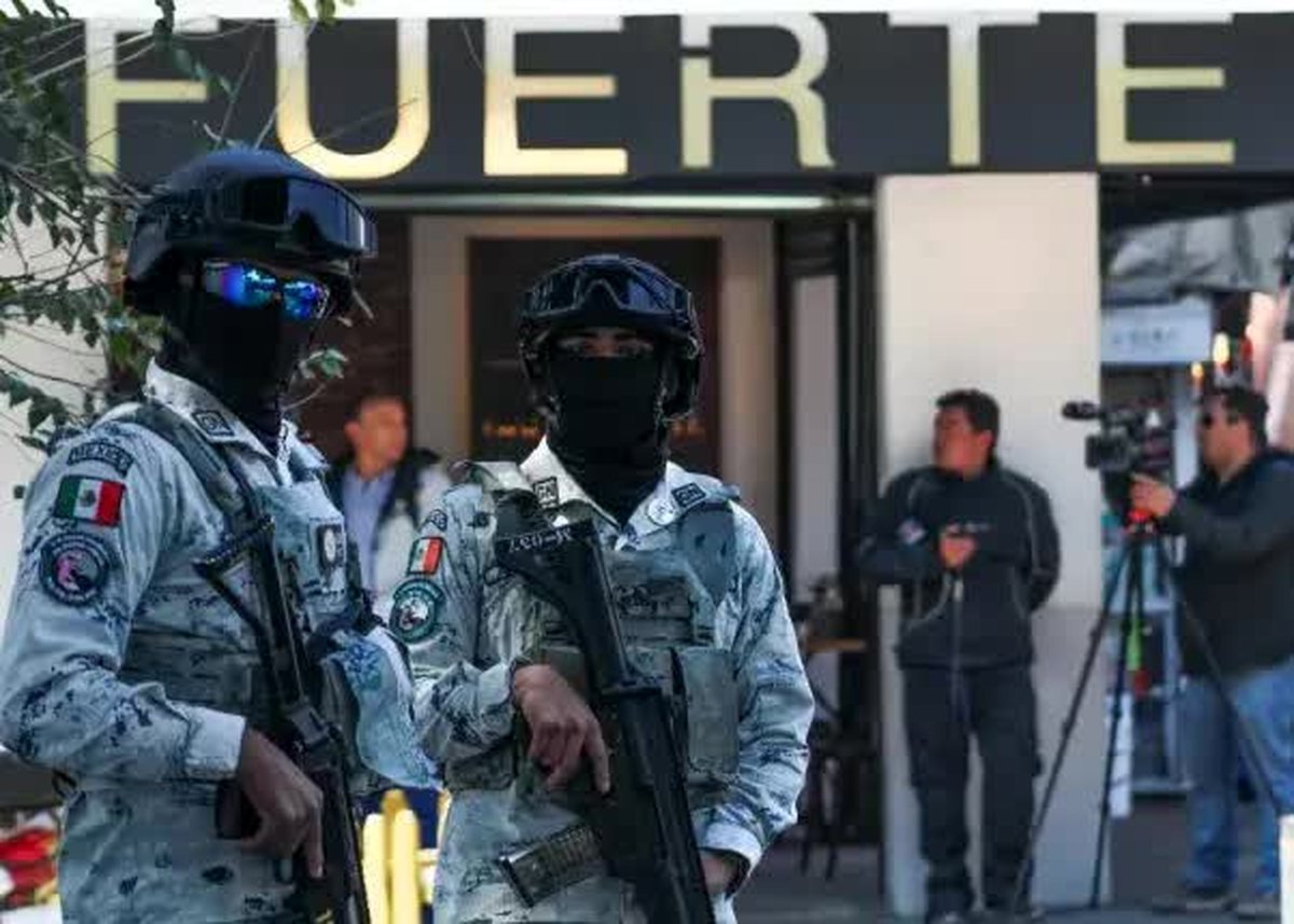 فیفا در اوج آشوب مکزیک: اصرار جنجالی بر اعتماد کامل!