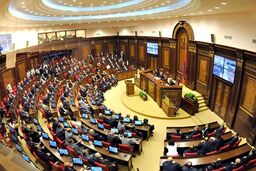 خطر در همسایگی ایران: نزاع سیاسی ارمنستان، منافع ملی را به آتش کشید!