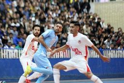 گیتی‌پسند در اصفهان شکست خورد اما صدر جدول را از دست نداد؛ گهر حریف دست و پا بسته نبود!