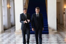 گفت‌وگوی خبرساز گروسی با ماکرون درباره ایران