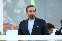 شوک بزرگ به استقلال و رحمتی: مالک خیبر آب پاکی را ریخت؛ او تحت قرارداد ماست و جایی نمی‌رود!